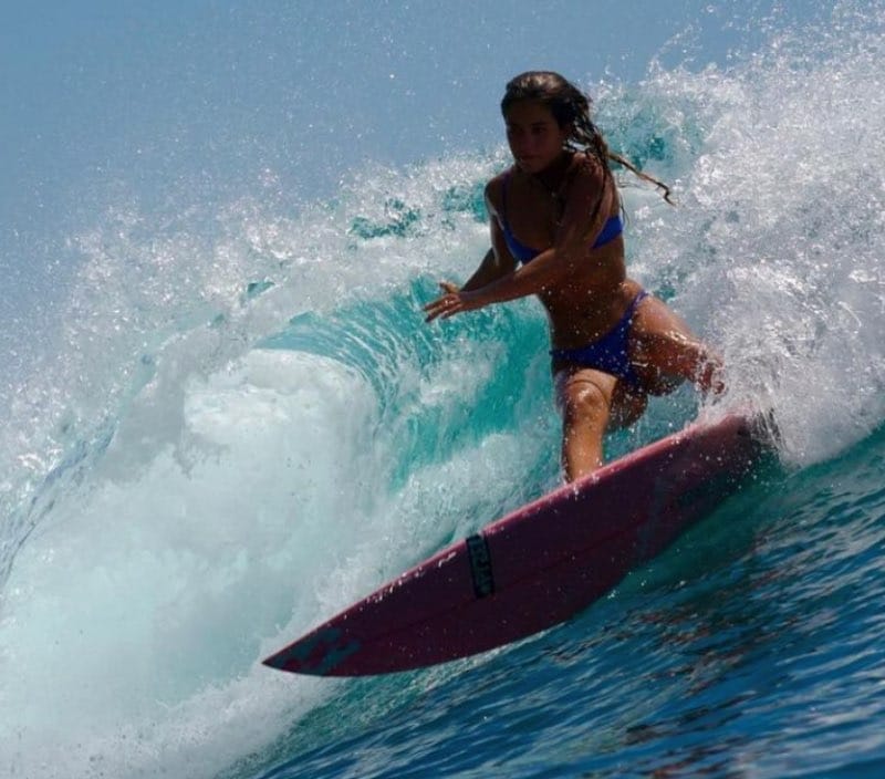 Kun jij het hete lichaam van Surfer chick Maria Riera weerstaan